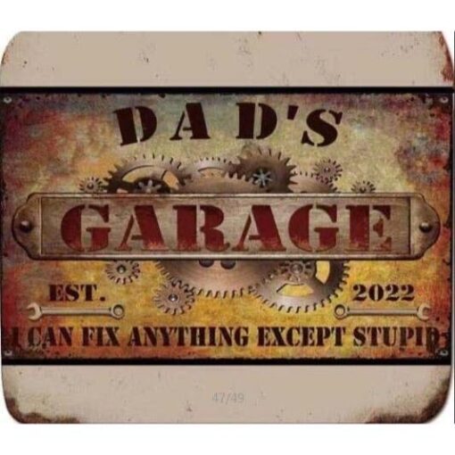 Dad's Garage Flat Sign